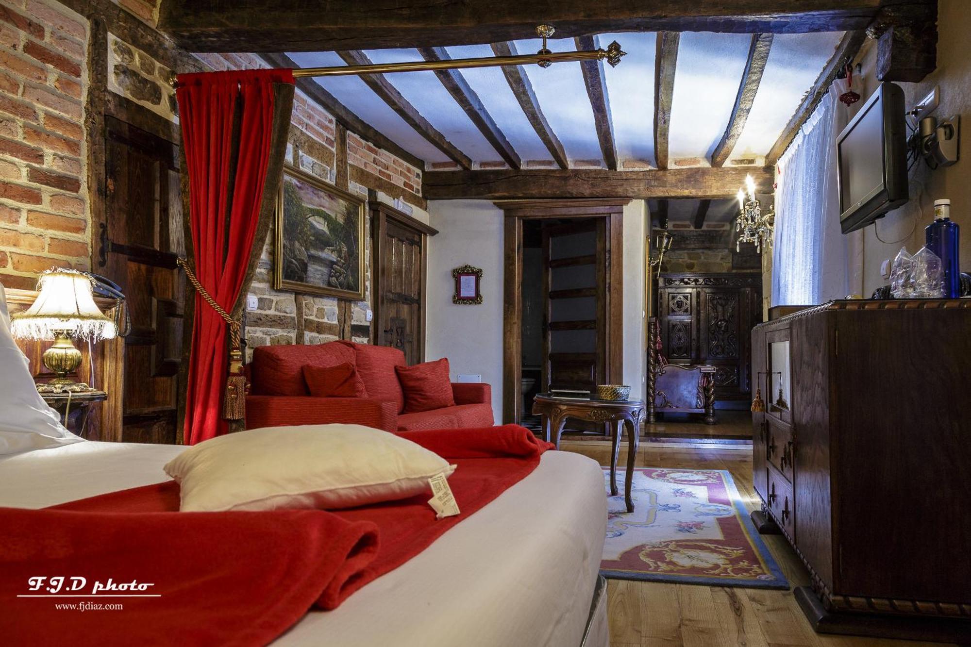 Palacio De Trasvilla Escobedo Zewnętrze zdjęcie